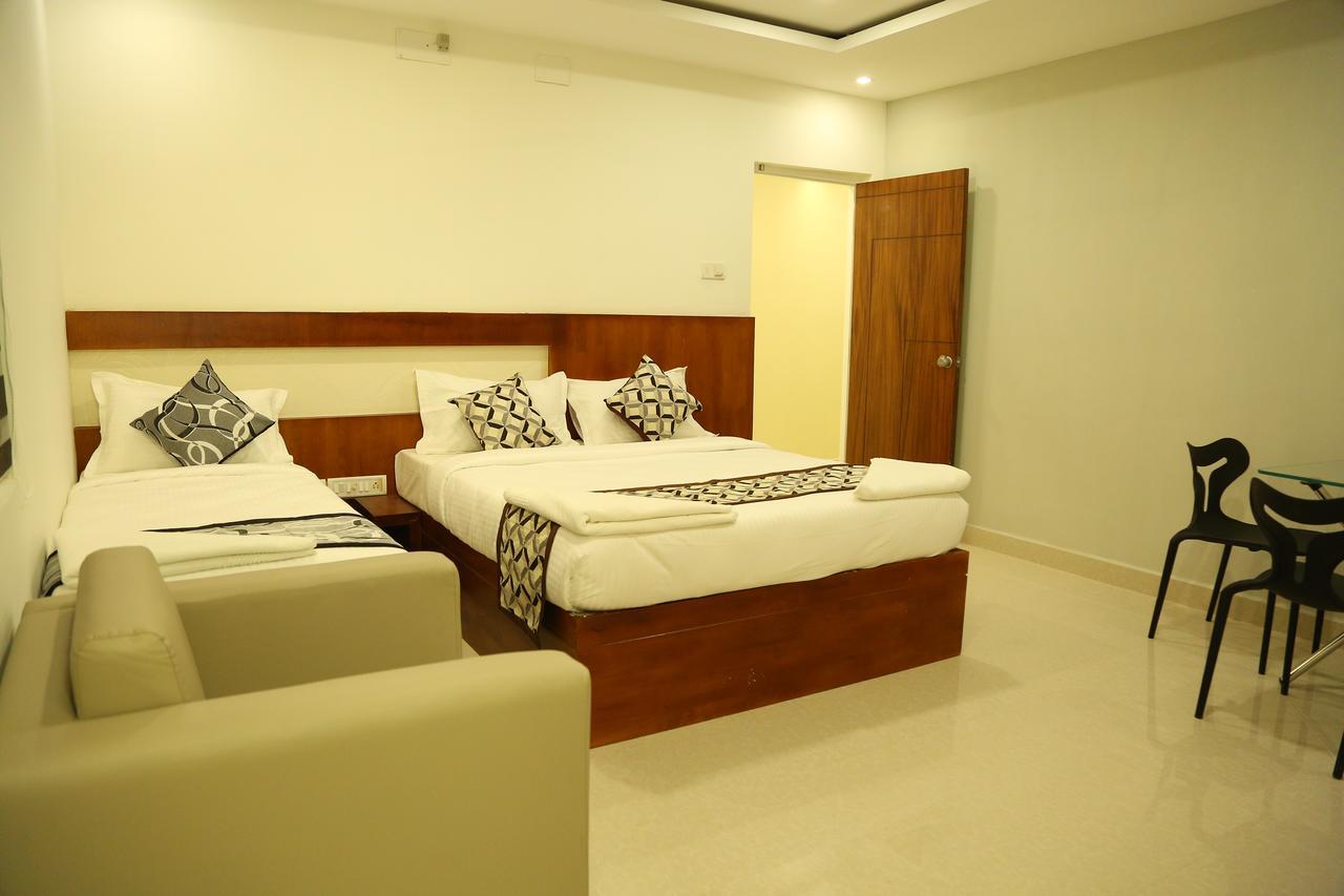 4U Business Hotel Chennai Esterno foto